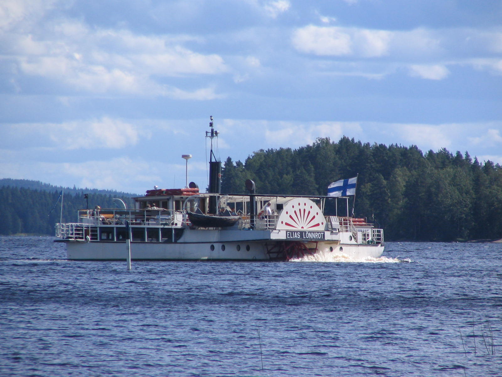 iltaristeily-keurussel-ll-m-s-elias-l-nnrot-hopealinjat